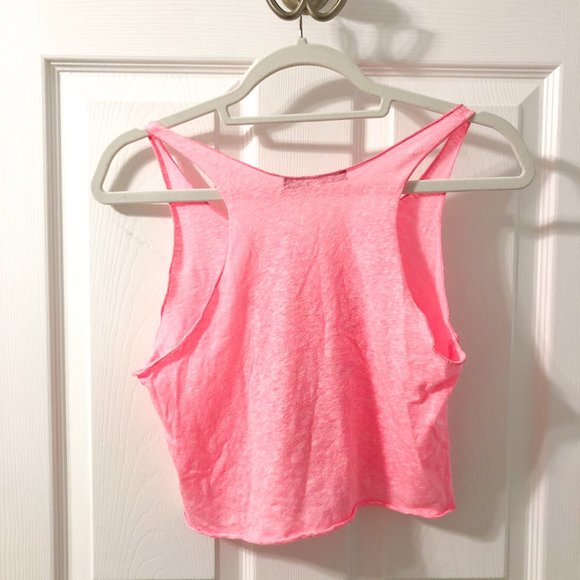 "Wild & Free" Bright Pink Cropped Tank - Picture 4 of 5